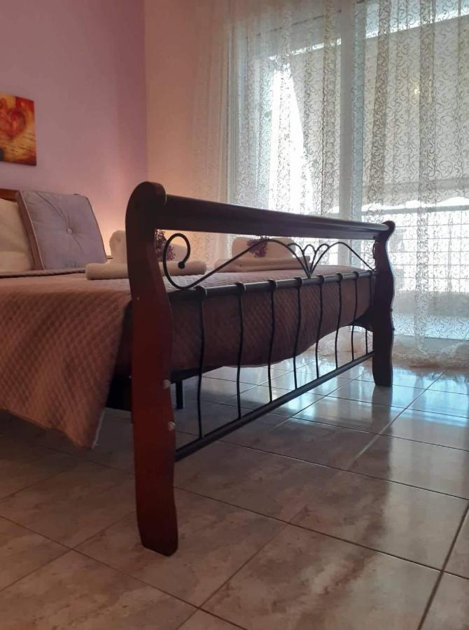 Old City Apartment Volos Luaran gambar