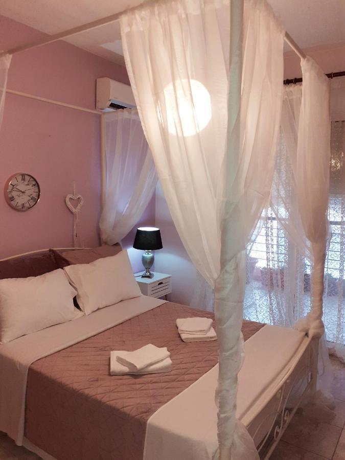 Old City Apartment Volos Luaran gambar